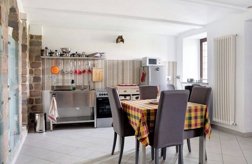 Priocca House | Stunning villa for 6 guests with WIFI, A/C, pool, TV, patio and panoramic view