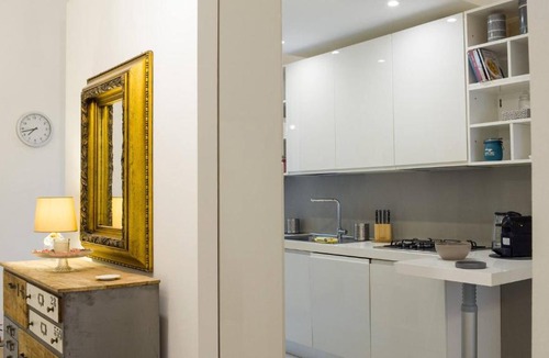 Pescara Apartment | Stylish Apartment Poerio