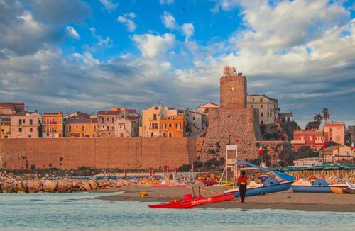 Termoli Hotel | Suebi Central - Deluxe Rooms & Family Suites