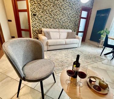 Madonna dell'Olmo House | Suite Altura