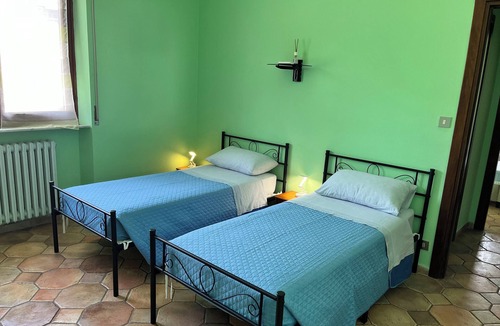 Saint-remy-de-provence Bed & Breakfast | Suite Panoramica - Casa T Home Bed and Breakfast & Esmex Home Restaurant