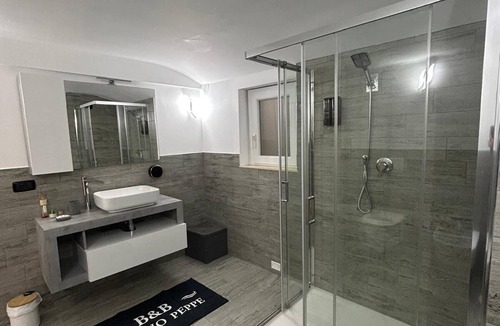 Case Fornace Bed & Breakfast | Suite room with private en suite bathroom and terrace