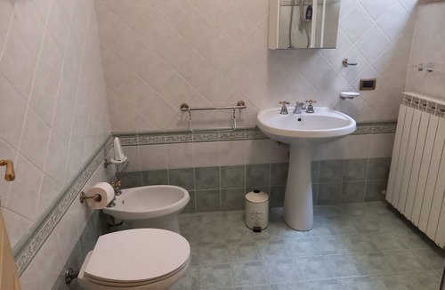 Montelirossi Apartment | Summer sale! Lovely 3-Bed Apartment in Spoleto