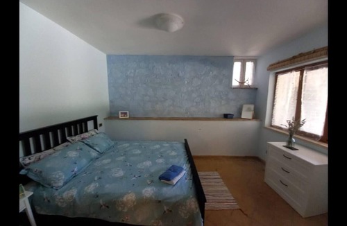Montelirossi Apartment | Summer sale! Lovely 3-Bed Apartment in Spoleto