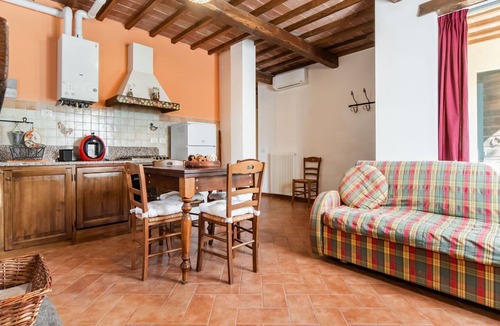 Torgiano Other | Sun-kissed Holiday Home in Torgiano with Garden and Pool