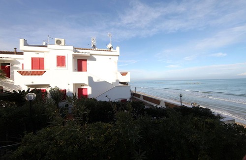 Termoli Villa | Superb villa on the sea