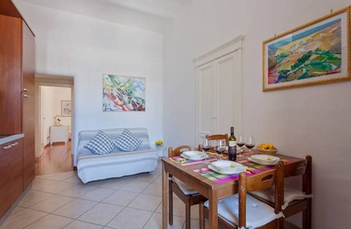 Vatican Apartment | Sweet Vatican Apartment