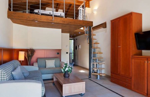 Villalago House | Tassido Coda Resort 8pax