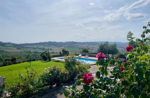 Grazzano Badoglio Bed & Breakfast | Tenuta Landora