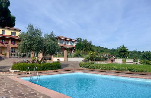 Grazzano Badoglio Bed & Breakfast | Tenuta Landora