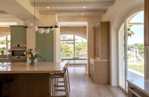 Monterado Villa | Tenuta Marino - Piscina e Tramonti Unici tra i vigneti