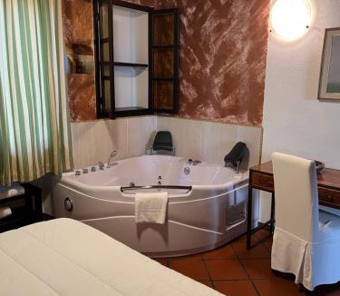 Villanova d'Asti Hotel | TENUTA VALMINIER