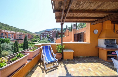Porto Ercole Apartment | Terrace in the center - Box on request - By LinkHouses