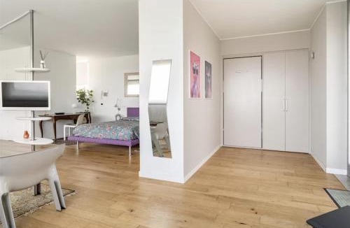 Santo Stefano Ticino Apartment | Terrazza Borromini Loft