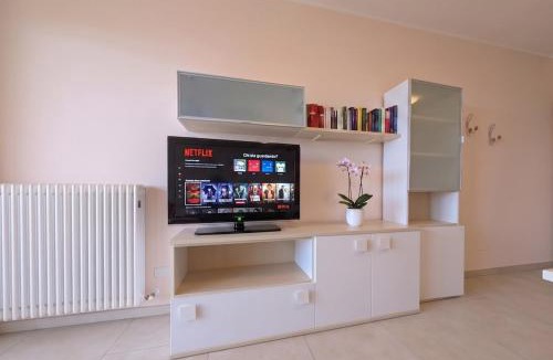 Lido di Fermo Apartment | -Terrazza vista mare- WiFi AC 8 posti