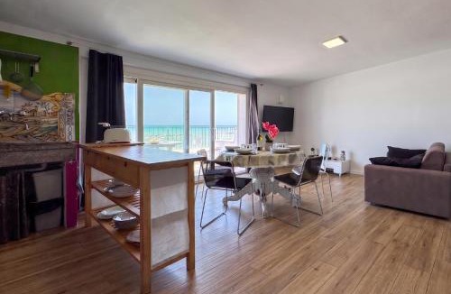 Lido di Fermo Apartment | Terrazzino Frontemare Wi-Fi Free Parking