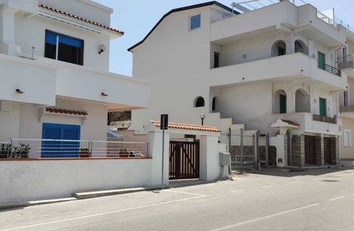 Santa Maria di Castellabate House | The House is located directly beside the sea and beach; it has a private big pat