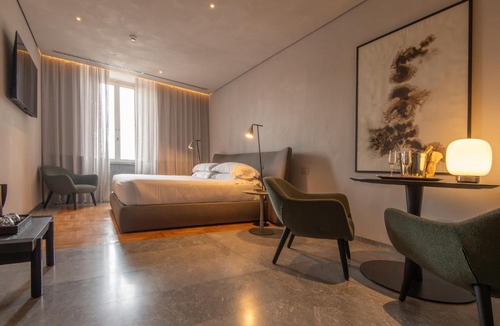 Old Town Hotel | The Bank Hotel - Etruria Collection
