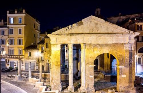 Rione XI Sant'Angelo Apartment | The Best Rent - Three-Room Apartment near Lungotevere