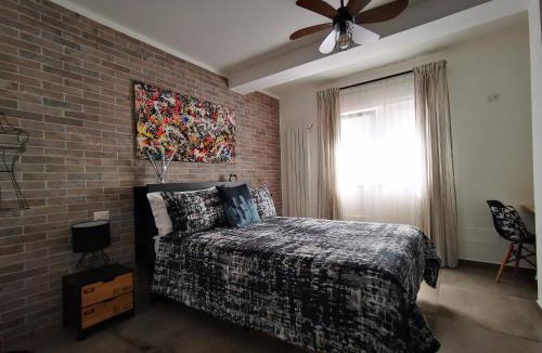 Valenzano Apartment | The black dog house