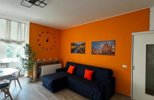 Gallaratese Apartment | The Bright Place: wide and modern condo apartment in Milan