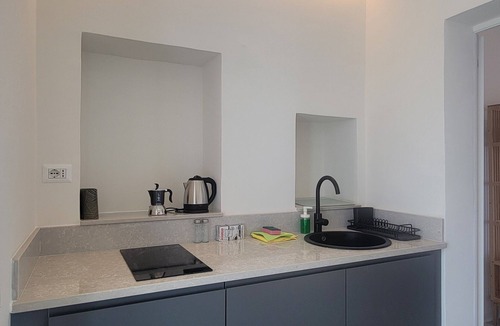 Procida Apartment | The Carob Tree - Suite