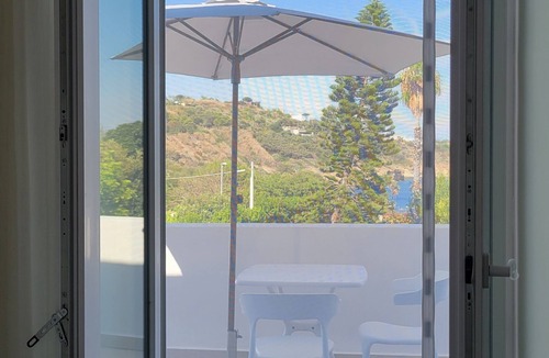 Procida Apartment | The Carob Tree - Suite