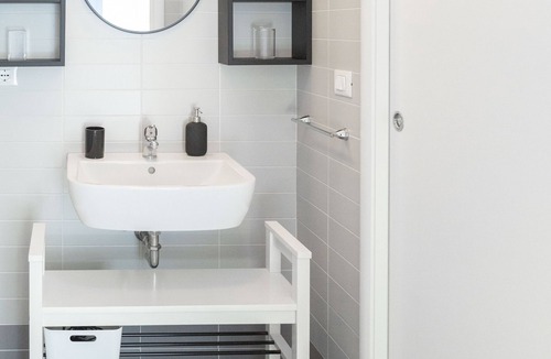 Borgo Pilonetto Apartment | The Casetta sul Po [7 mins from the city centre]