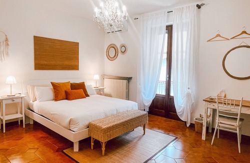 Asigliano Vercellese Bed & Breakfast | The Charming House Between Rice Fields in one strategic position.