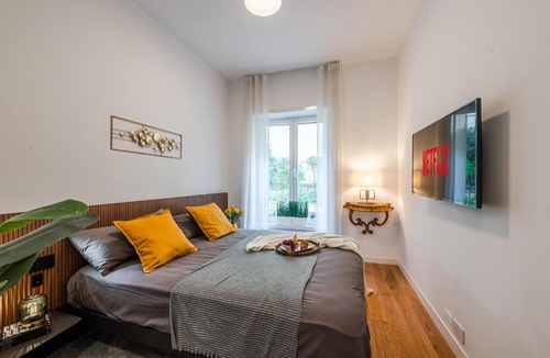 Tricolore Apartment | tHE Golden Retreat - San Babila Duomo
