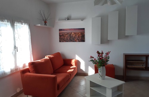 Bee House | THE HOUSE of Roncaccio