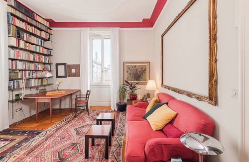 Porta Romana Apartment | The House of wisteria
