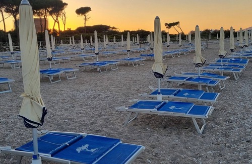 Porto Recanati Apartment | The island of Victoria