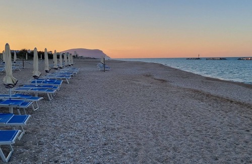 Porto Recanati Apartment | The island of Victoria