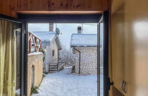 Rocca di Cambio Apartment | The Little House of the Deer