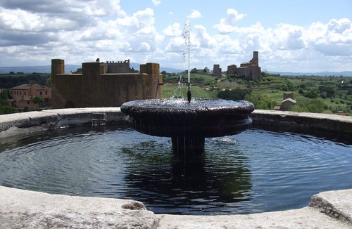 Tuscania Apartment | The Little White House: Your elegant suite in the heart of downtown Tuscania
