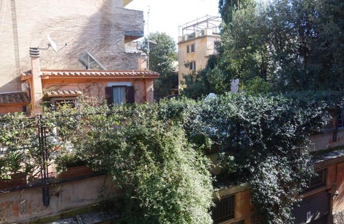 Trastevere Apartment | The Other Side