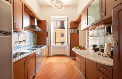 Rione VIII Sant'Eustachio Apartment | The Pantheon Terrace Experience