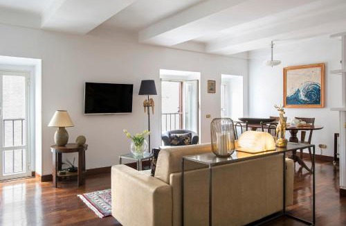 Rome City Centre Apartment | The Pantheon view in the heart of Rome