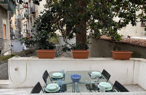 Historical Center House | “The Royal Gallery Loft” in Historical Palace - downtown