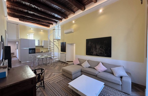Naples City Centre Apartment | The Royal Penthouse 3-bedrooms with Panoramic Terrace