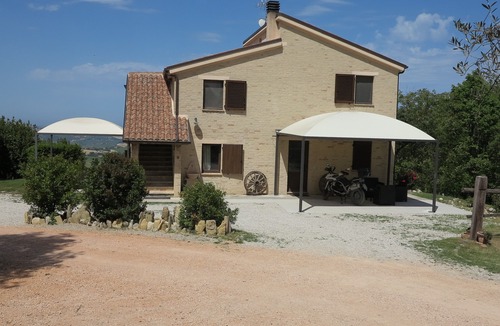 Monterubbiano Apartment | The saddlery, two-room apartment.