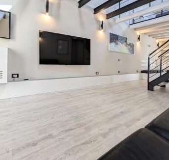 Crotone Apartment | The Superhost - The Loft
