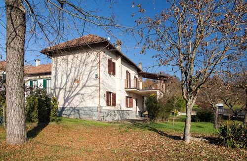 Madonna di Viatosto House | The Terrace on the Private Garden 5 minutes from the center of Asti