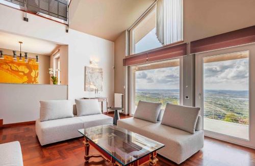 Treiso Apartment | The Vista Retreat N.1