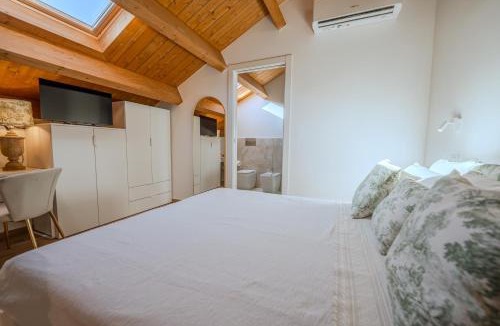 Miglianico Bed & Breakfast | The White House