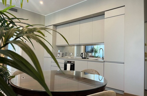Tricolore Apartment | The Wisteria - Urban Oasis
