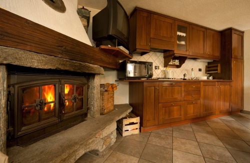 Chez Carral Cabin | THREE-ROOM BAITA with fireplace, terrace, garden 90mt from trails/ski slopes