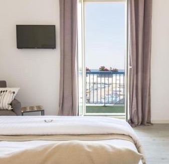 Torre a Mare Apartment | Three Room