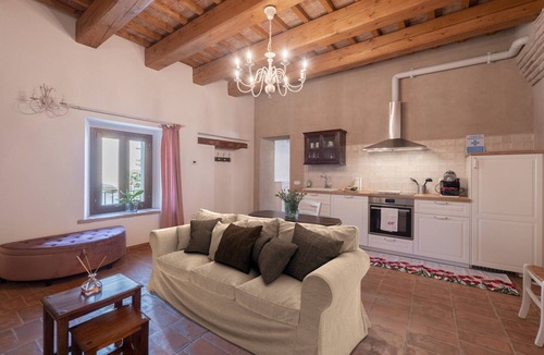 Mombaroccio House | Timeless Charm and Modern Comfort